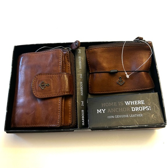 Harbor Bay Bags Harbour Brown Leather Bifold Wallet Coin Pouch New
